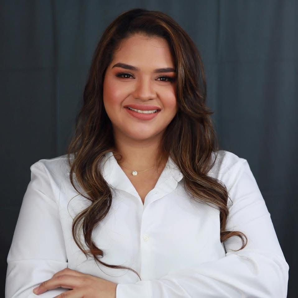 Lady Madelaine Pizarro Manzaba